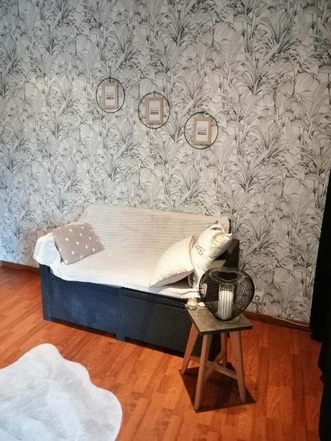 Bed and Breakfast Les Bichettes à Mortagne-sur-Sevre Extérieur photo